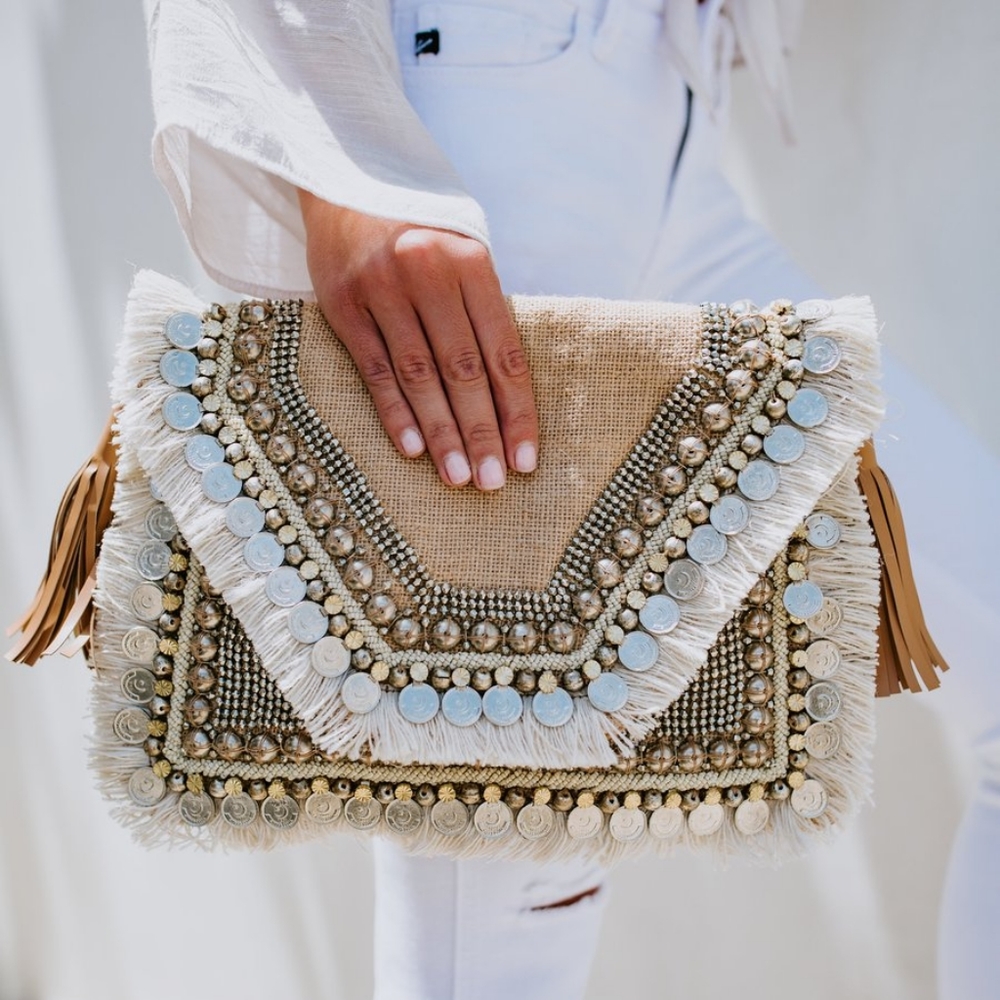 Shashi Leela Clutch - natural